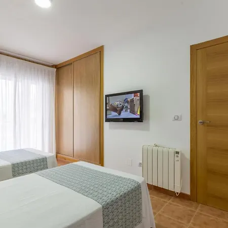 Turísticos Playa Mar I *