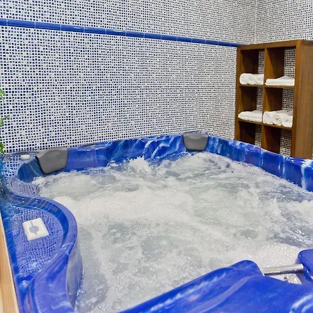 Turísticos Playa Mar I *