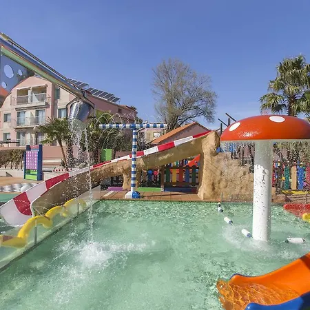 Turísticos Playa Mar I *